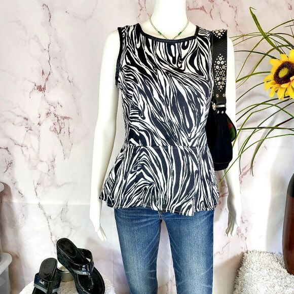 Willi Smith peplum zebra print top - Picture 1 of 7